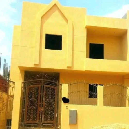 بيت للبيع حى سادس 
مدينة بدر 
بدروم وارضى واول
 مساحة 209 متر
مجاوره 5
 متسلم جهاز 
تانى صف من الرئيسى السنترال 
مطلوب مشتري مباشر #
 
التواصل والمعاينة للجادين فقط 

01112177850